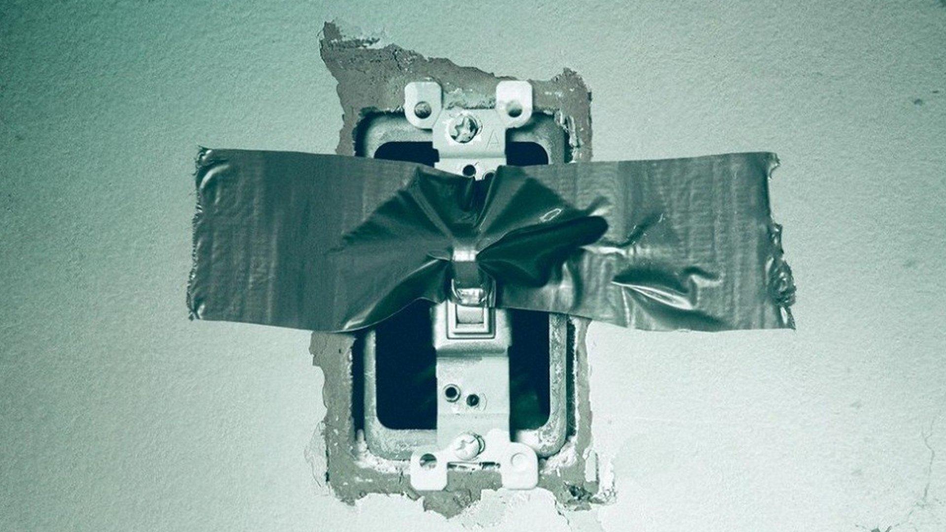 Tuesday Releases: Captain Fantastic, Lights Out, & Nerve