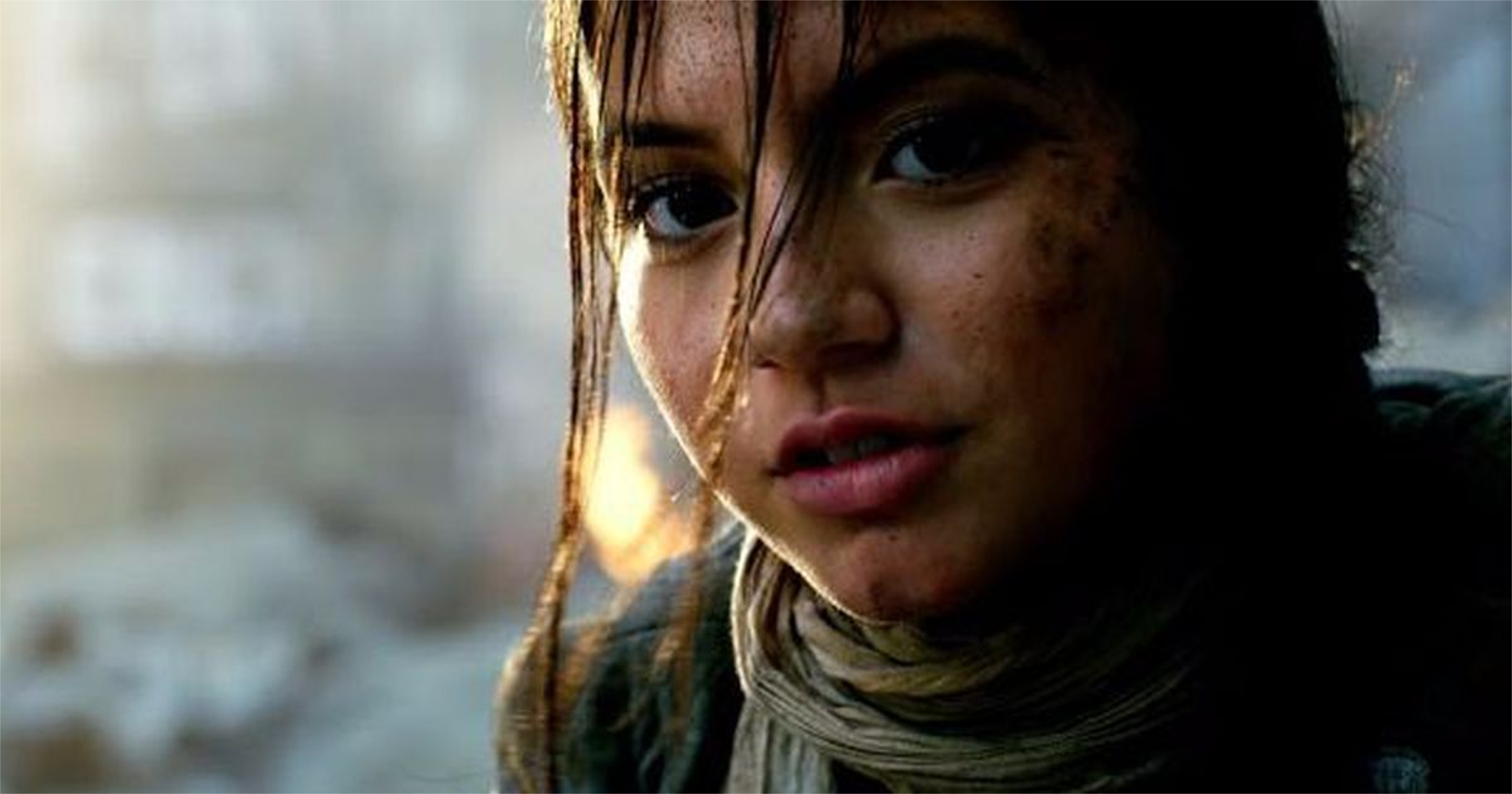 New Trailer: Transformers: The Last Knight Official Preview – Izzy Stays & Fights