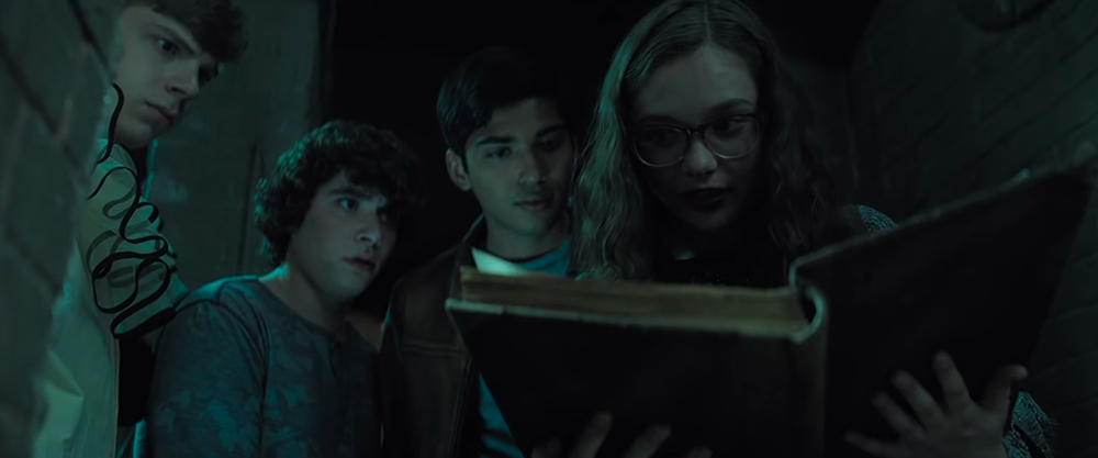 New Trailer: Scary Stories To Tell In The Dark — Official Trailer #2